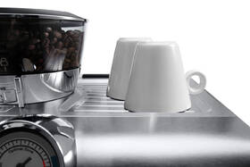 Espresso De'Longhi EC9335.M 

 obrázek produktu 15 z 34