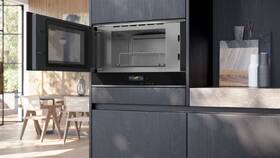 Mikrovlnná trouba Siemens BE732L1B1 černá

 obrázek produktu 3 z 9
