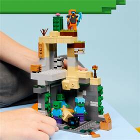 Stavebnice LEGO® Minecraft®  21587 Zombie kobka 

 obrázek produktu 4 z 9