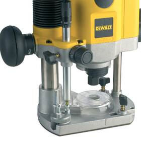 Frézka horní Dewalt DW621 1 100W 

 obrázek produktu 3 z 10