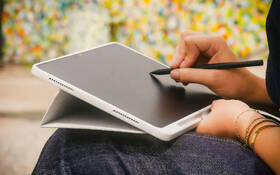 Pouzdro Wacom MovinkPad 11 Case with Stand černé

 obrázek produktu 7 z 10