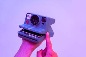 Instantní fotoaparát Polaroid Now+ modrý

 obrázek produktu 9 z 10
