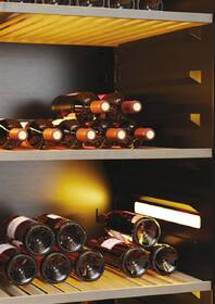 Vinotéka Haier HWS209FDH1 černá

 obrázek produktu 9 z 13