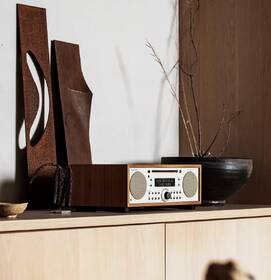 Mikrosystém Tivoli Audio Music System+ hnědý/béžový

 obrázek produktu 5 z 5