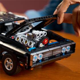 Stavebnice LEGO® Technic 42231 Auto Fast and Furious Dodge Charger R/T 

 obrázek produktu 7 z 8