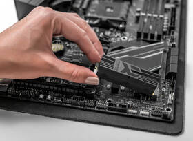 SSD Goodram IRDM PRO 2TB NVMe 
