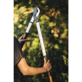 Nůžky na větve Fiskars A000016653 L86 

 obrázek produktu 3 z 4