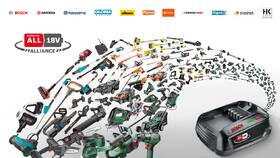 Sekačka Bosch ROTAK 18V-32 (bez baterie) 

 obrázek produktu 3 z 4