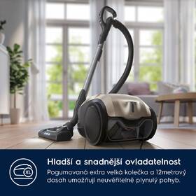 Podlahový vysavač Electrolux PD91-8SSM zlatý

 obrázek produktu 18 z 21