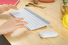 Klávesnice s myší Logitech Wireless Combo MK470 Slim,  CZ/SK bílá

 obrázek produktu 9 z 10
