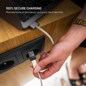Redukce FIXED hliníkový USB-C/C a USB-C/U, Data blocker 2in1 černá

 obrázek produktu 2 z 7