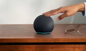 Hlasový asistent Amazon Echo Dot 5 černý

 obrázek produktu 8 z 8