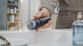 Zastřihovač vousů Philips BT3665/15 tmavě modrý

 obrázek produktu 4 z 5
