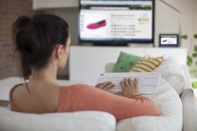 Klávesnice Logitech K400 Plus, US bílá

 obrázek produktu 4 z 5