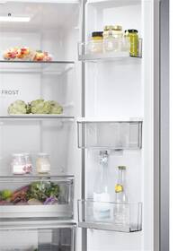 Chladnička s mrazničkou Haier HFR5720EWMG stříbrná

 obrázek produktu 7 z 19