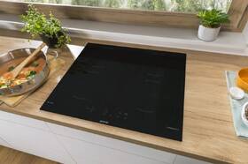 Indukční varná deska Gorenje GI6401BSCE černá

 obrázek produktu 6 z 7