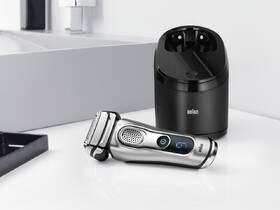 Holicí strojek Braun 9290cc Clean&Charge Wet&Dry stříbrný

 obrázek produktu 5 z 18
