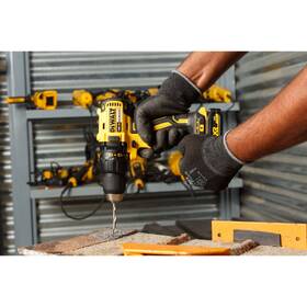 Vrtací šroubovák Dewalt DCD777S2T 
