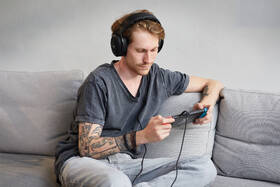Headset Corsair HS60 Pro Surround carbon

 obrázek produktu 13 z 13
