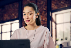 Sluchátka Panasonic RP-TCM225, USB-C černá

 obrázek produktu 4 z 4