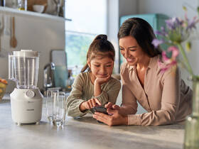 Stolní mixér Philips HR2041/00 bílá barva
