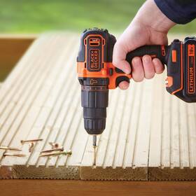 Aku vrtačka Black-Decker BDCHD18K-QW (s baterií) 

 obrázek produktu 2 z 4