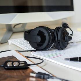 Headset Niceboy VOICE Intercom černý

 obrázek produktu 7 z 7