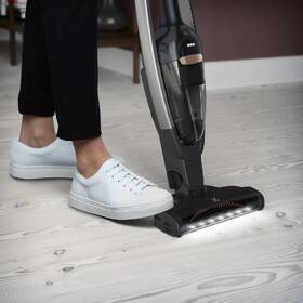 Tyčový vysavač Electrolux PQ91-40GG šedý

 obrázek produktu 5 z 6
