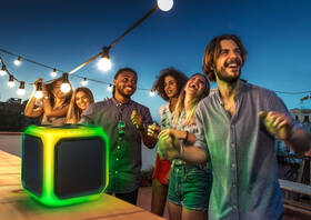 Party reproduktor Philips TAX7207 černý/stříbrný

 obrázek produktu 10 z 10