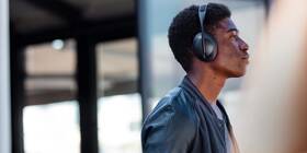 Sluchátka Bose Noise Cancelling 700 černá

 obrázek produktu 5 z 9