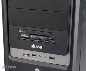 Čtečka eObčanek AKASA AK-ICR-09 do 3.5", 7-slotová 

 obrázek produktu 1 z 1