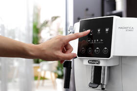Automatický kávovar De'Longhi ECAM 220.20 W bílá barva
