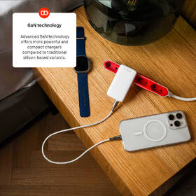 Nabíječka do sítě FIXED Slim, 2xUSB-C, GaN, PD, 45W bílá

 obrázek produktu 6 z 7