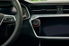 Cestovní asistent Tomtom TOM černá

 obrázek produktu 3 z 11