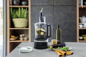 Kuchyňský robot KitchenAid 5KFP0919EBM černý

 obrázek produktu 19 z 19