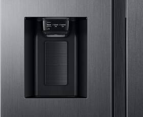 Americká lednice Samsung RS68CG885DS9EF stříbrná barva

