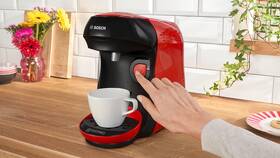 Kapslový kávovar Bosch TAS103E červený

 obrázek produktu 9 z 11