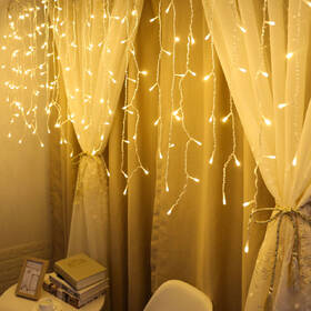 Vánoční osvětlení ColorWay vnitřní, 100 LED, 3× 0,6m, IP20, USB, teplá bílá 

 obrázek produktu 3 z 12