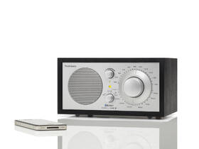 Radiopřijímač Tivoli Audio Model One BT černý/stříbrný

 obrázek produktu 5 z 6
