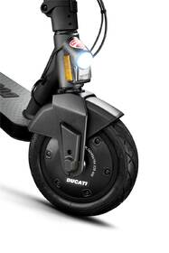 Elektrická koloběžka Ducati PRO-II PLUS 

 obrázek produktu 6 z 12