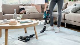 Tyčový vysavač Bosch BSS71125AH modrý

 obrázek produktu 2 z 17