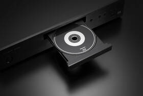 Blu-ray přehrávač Panasonic DP-UB9000AG1 černý

 obrázek produktu 9 z 10