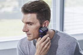 Holicí strojek Panasonic ES-LV67-A803 modrý

 obrázek produktu 15 z 16