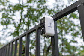 IP kamera Tesla Smart Camera PIR Battery bílá barva
