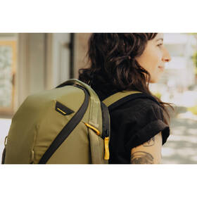 Batoh Peak Design Everyday Backpack Zip 20L (v2) khaki

 obrázek produktu 7 z 8