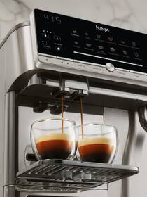 Automatický kávovar Ninja AE1051EU AutoBarista Pro černý/stříbrný

 obrázek produktu 4 z 13