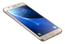 Mobilní telefon Samsung J7 2016 (J710F) zlatý

 obrázek produktu 6 z 6