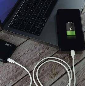 Kabel EMOS USB-C/Lightning, MFi, 1 m bílý

 obrázek produktu 2 z 3