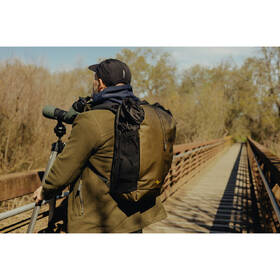 Batoh Peak Design Outdoor Backpack 25L zelený

 obrázek produktu 8 z 12