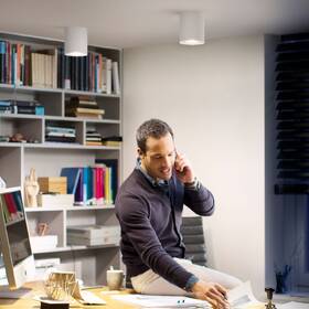 Bodové svítidlo Philips Pillar White Ambiance Spot, bez ovladače bílá barva
